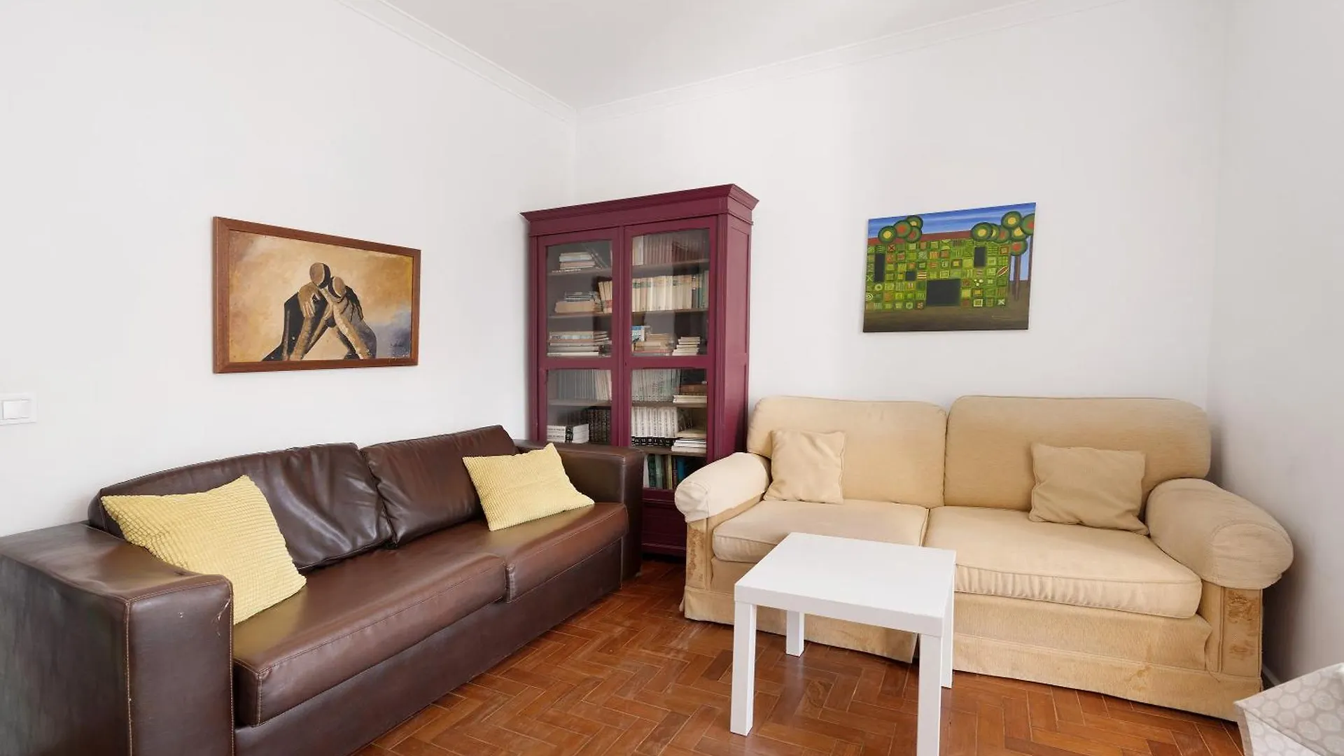 Spacious Apartment T3 Near Beach Estoril